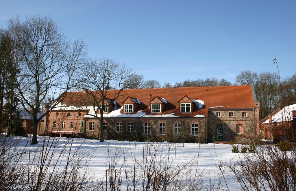 Hotel Am Schloss Wolfshagen Wolfshagen  Экстерьер фото