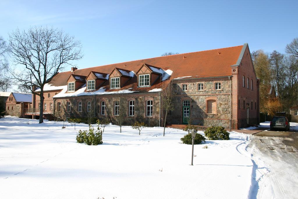Hotel Am Schloss Wolfshagen Wolfshagen  Экстерьер фото
